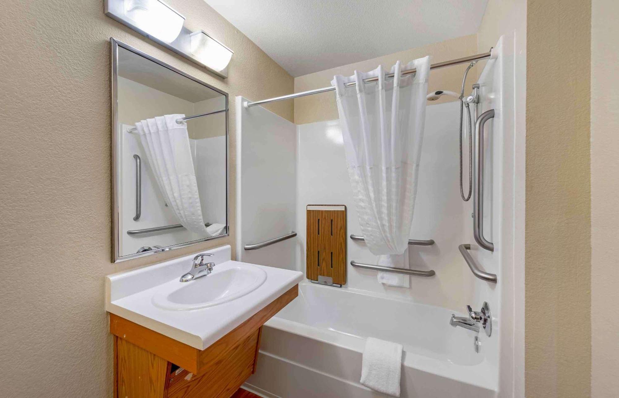 Extended Stay America Select Suites - Jackson - South Byram Eksteriør bilde